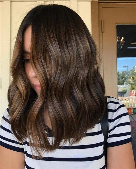 highlights on medium length brown hair